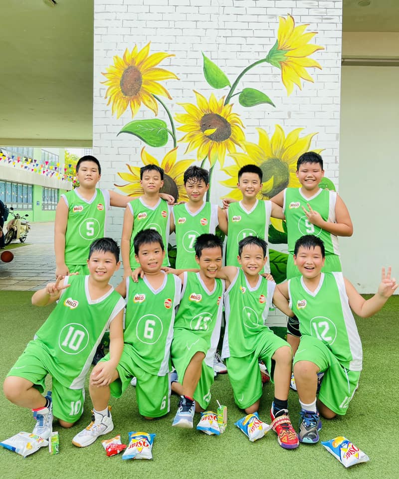 CHÚC MỪNG CHIẾN THẮNG ĐẦU TIÊN TẠI VÒNG BẢNG “GIẢI BÓNG RỔ HỌC SINH TIỂU HỌC HÀ NỘI LẦN THỨ XVII CÚP NESTLE’ MILO NĂM 2023” CỦA ĐỘI TUYỂN NAM TRƯỜNG TIỂU HỌC KHƯƠNG THƯỢNG!